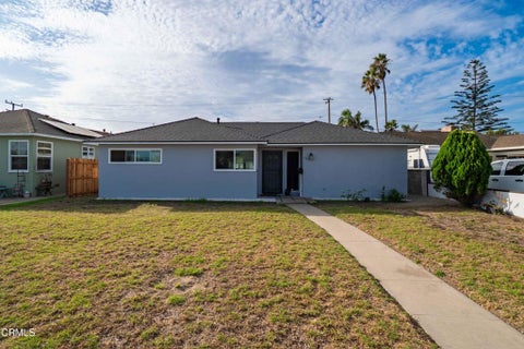 Tiny photo for 722 W Robert Avenue, Oxnard, CA 93030 (MLS # V1-39072)