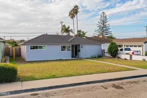 Tiny photo for 722 W Robert Avenue, Oxnard, CA 93030 (MLS # V1-39072)