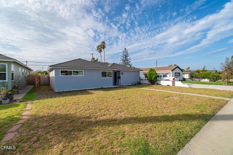 Tiny photo for 722 W Robert Avenue, Oxnard, CA 93030 (MLS # V1-39072)