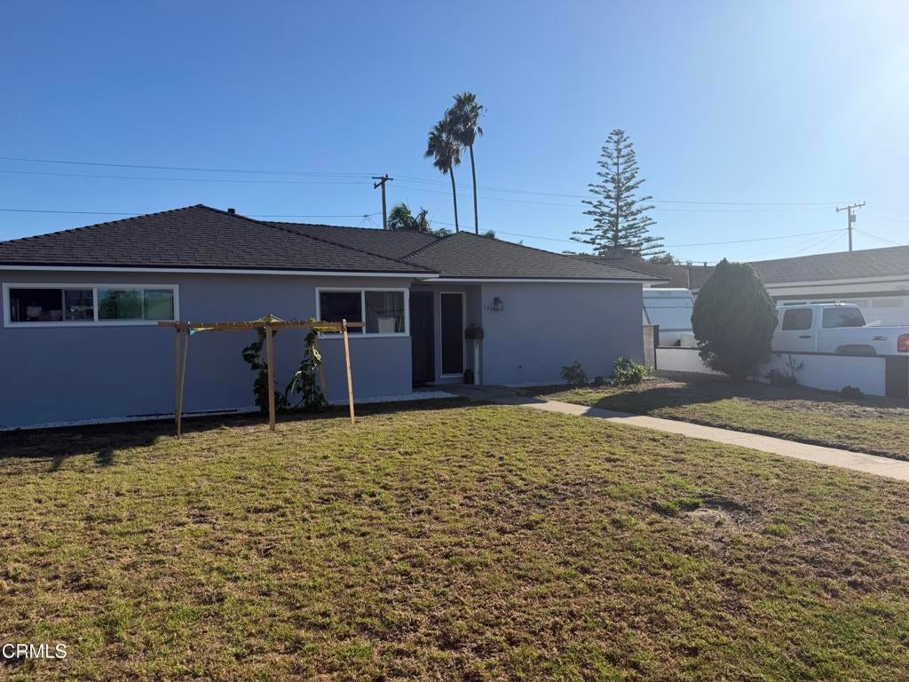 722 W Robert Avenue