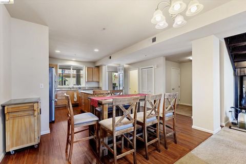 Tiny photo for 88 88 E 6Th St St #215, Pittsburg, CA 94565 (MLS # 41126354)