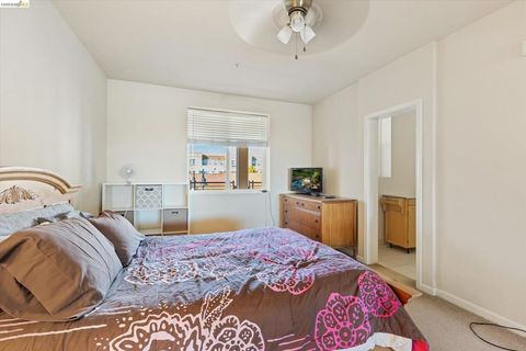 Tiny photo for 88 88 E 6Th St St #215, Pittsburg, CA 94565 (MLS # 41126354)