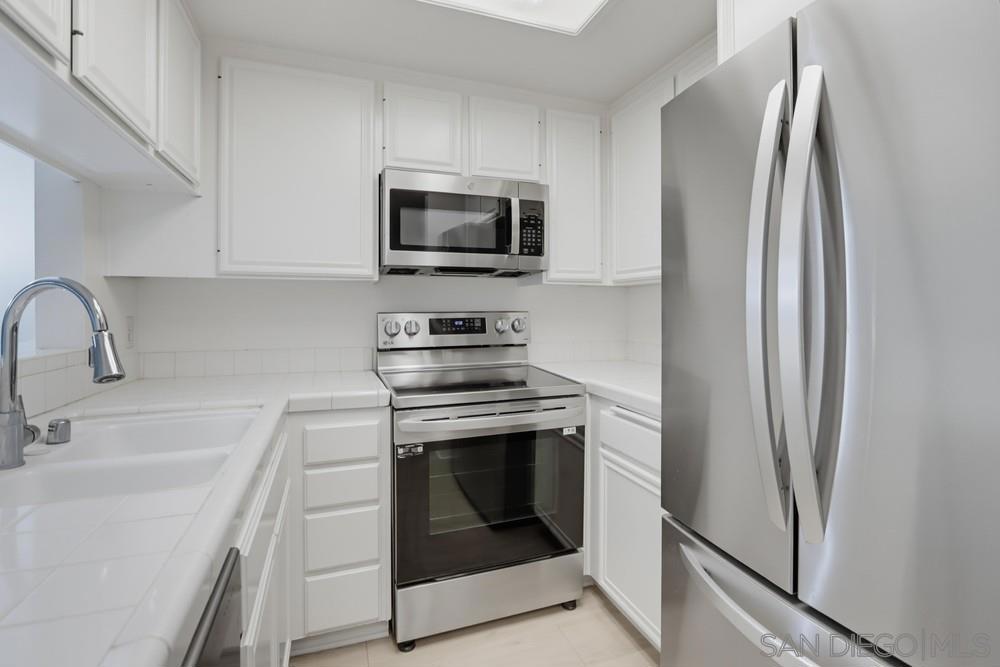 3078 Broadway 108