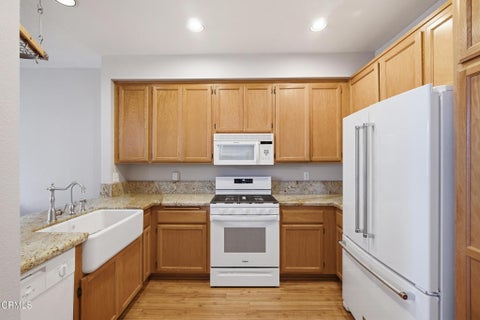 Tiny photo for 714 Seneca Street, Ventura, CA 93001 (MLS # V1-38875)