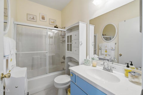 Tiny photo for 714 Seneca Street, Ventura, CA 93001 (MLS # V1-38875)