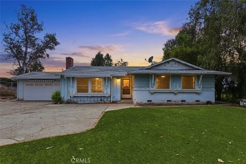 10136 Mcbroom Sunland CA 91040