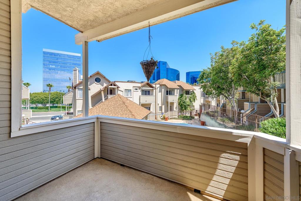 4639 Executive Drive 54