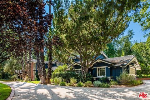 Photo of 5255 ROUND MEADOW Road, Hidden Hills, CA 91302 (MLS # SR26089153)