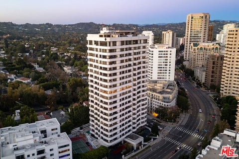 Photo of 10601 Wilshire Boulevard #1602, Los Angeles, CA 90024 (MLS # 26102910)
