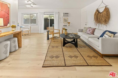 Photo of 3325 Bagley Avenue #105, Los Angeles, CA 90034 (MLS # 26102726)