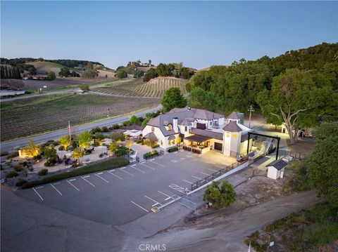 Tiny photo for 2720 Oak View, Templeton, CA 93465 (MLS # NS26083063)