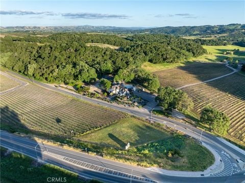 Tiny photo for 2720 Oak View, Templeton, CA 93465 (MLS # NS26083063)