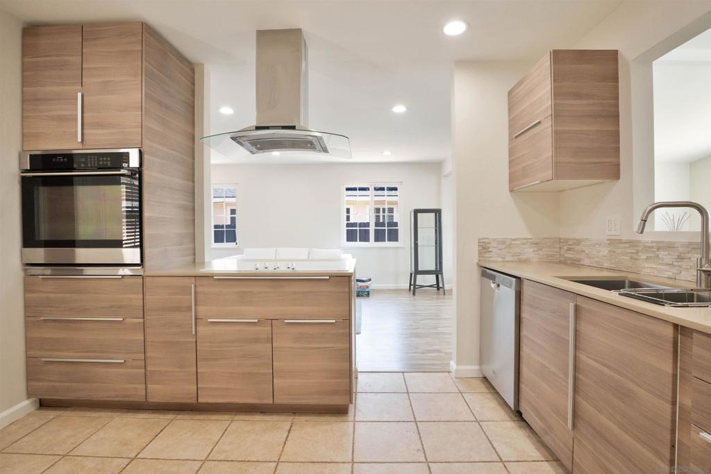 8103 San Carlos Dr