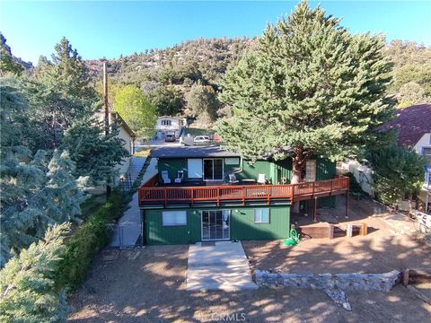 1145 Rivera Drive Wrightwood CA 92397
