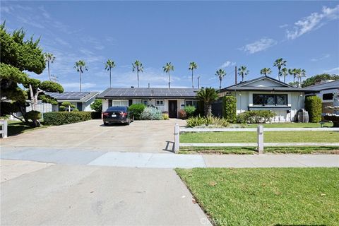 Photo of 1621 W Palais Rd, Anaheim, CA 92802 (MLS # PW26068707)