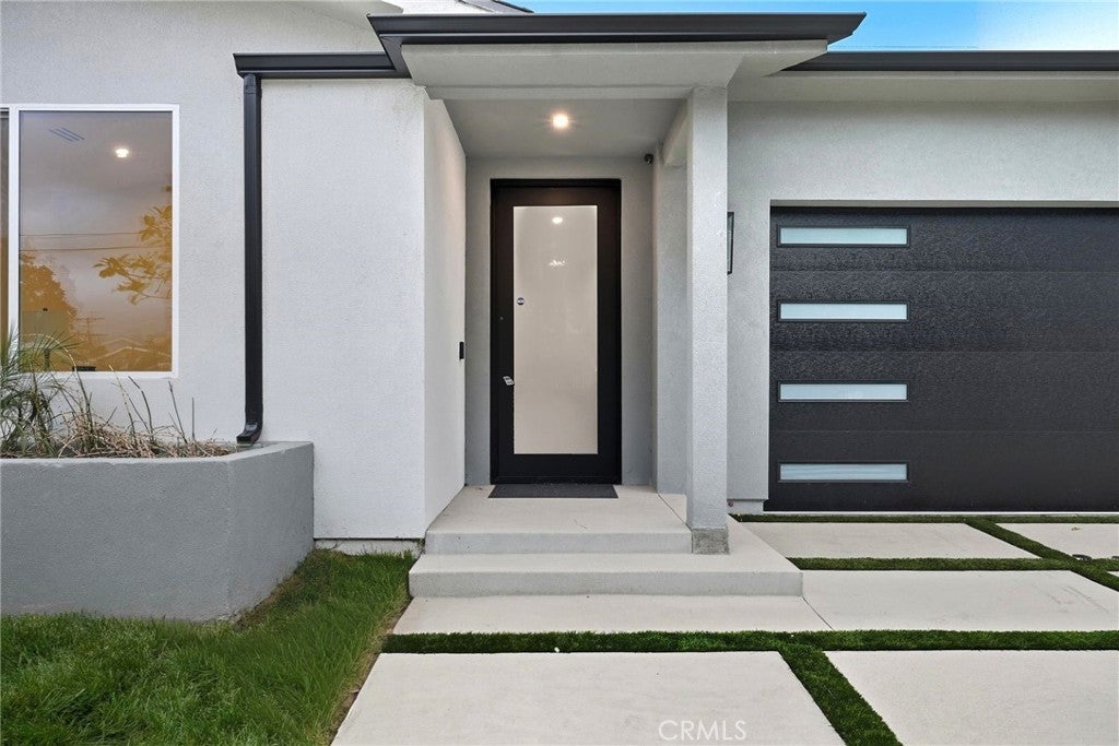 12917 El Dorado Ave