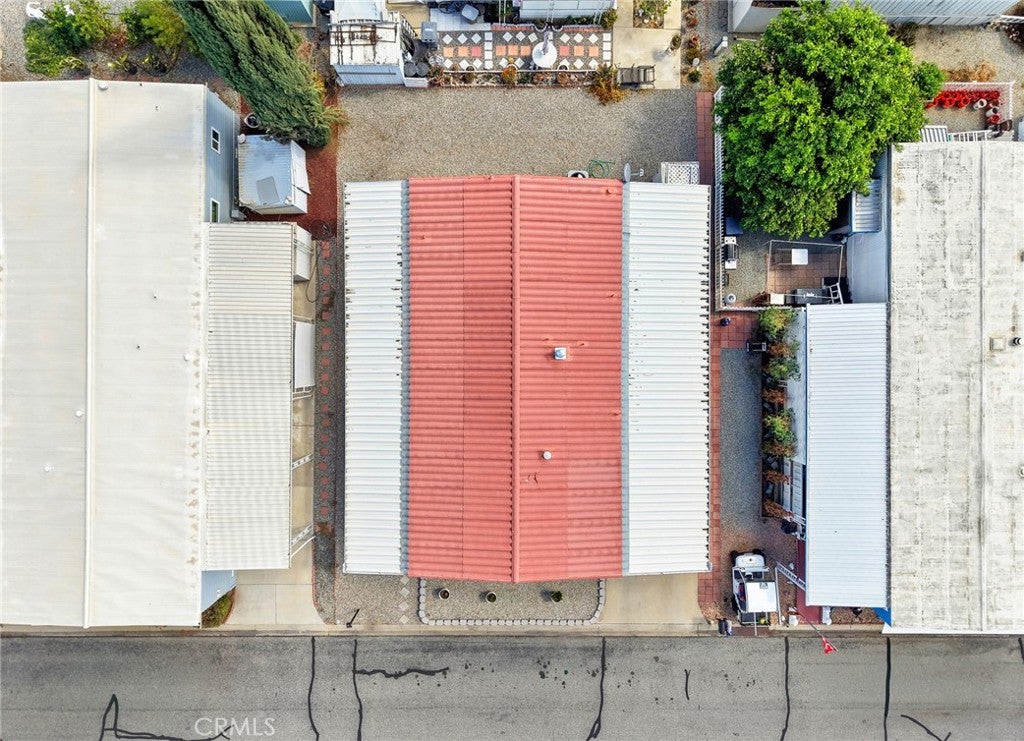 5001 W Florida 106