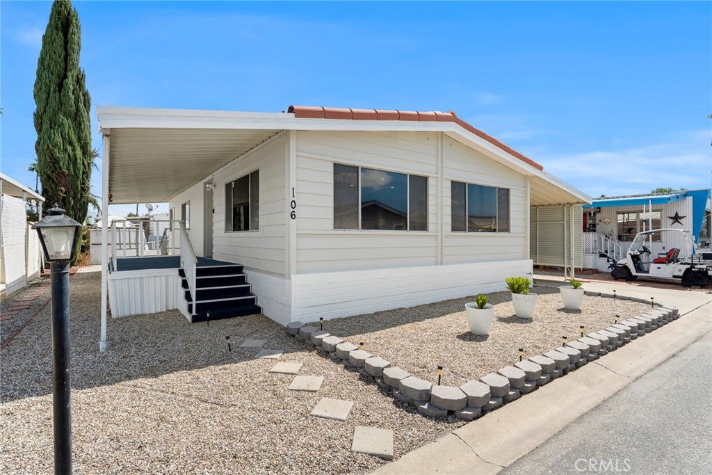 5001 W Florida 106