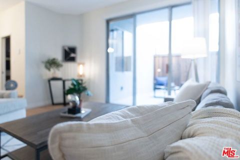 Tiny photo for 6150 Buckingham Pkwy #107, Culver City, CA 90230 (MLS # 26660999)