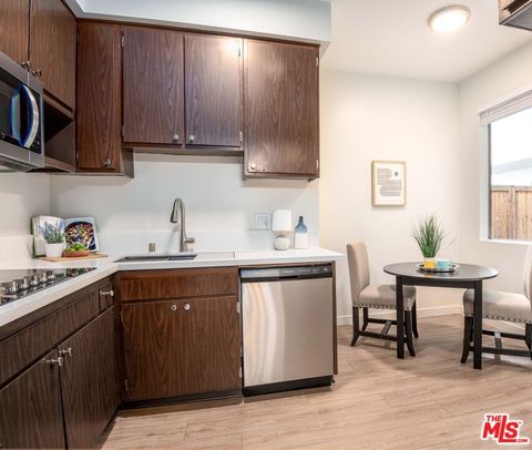 Tiny photo for 6150 Buckingham Pkwy #107, Culver City, CA 90230 (MLS # 26660999)