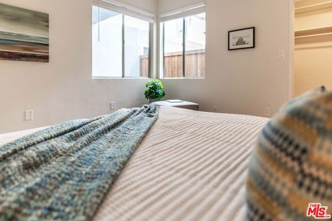 Tiny photo for 6150 Buckingham Pkwy #107, Culver City, CA 90230 (MLS # 26660999)