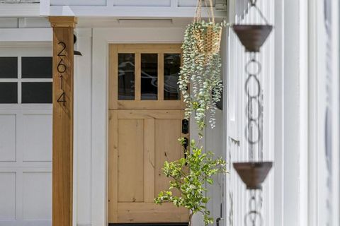 Photo of 2614 Ohio Avenue, Redwood City, CA 94061 (MLS # ML82040568)