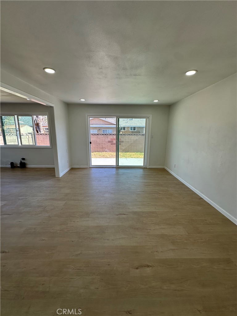 East Lakewood (ELK) - Residential