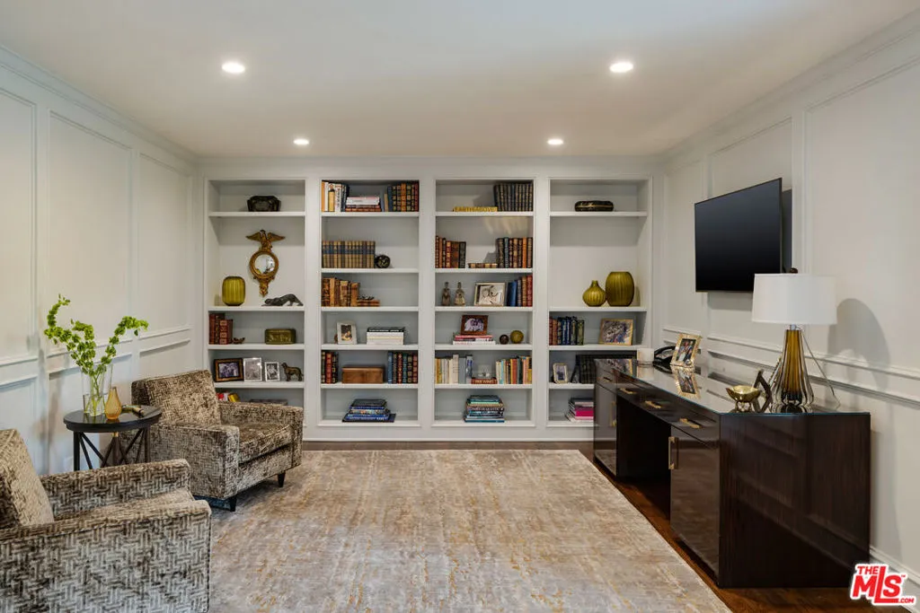 Los Angeles, California 90049, United States, 4 Bedrooms Bedrooms, ,5 BathroomsBathrooms,Residential,Active,127249