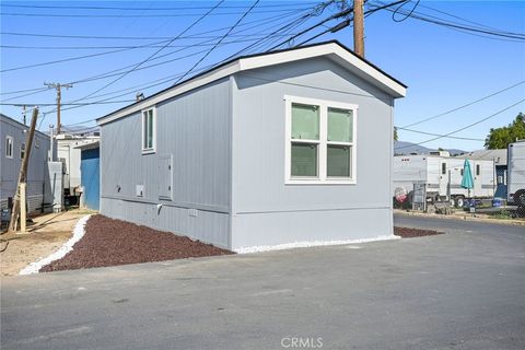 Photo of 525 Palm Ave Ave #30, Beaumont, CA 92223 (MLS # WS25255512)