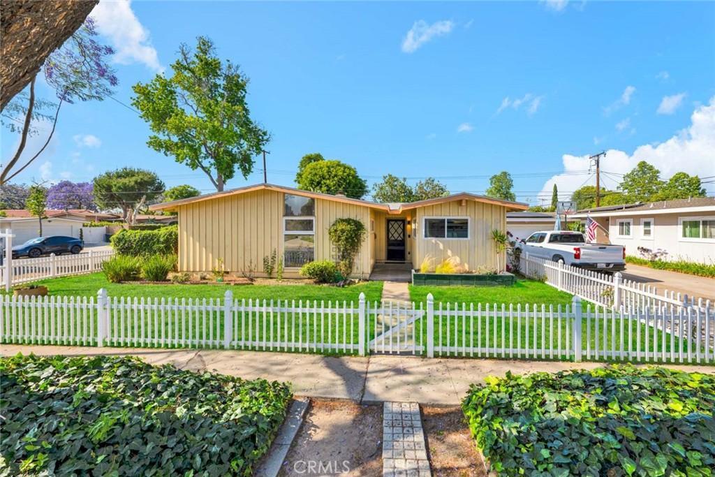 1601 Wellington