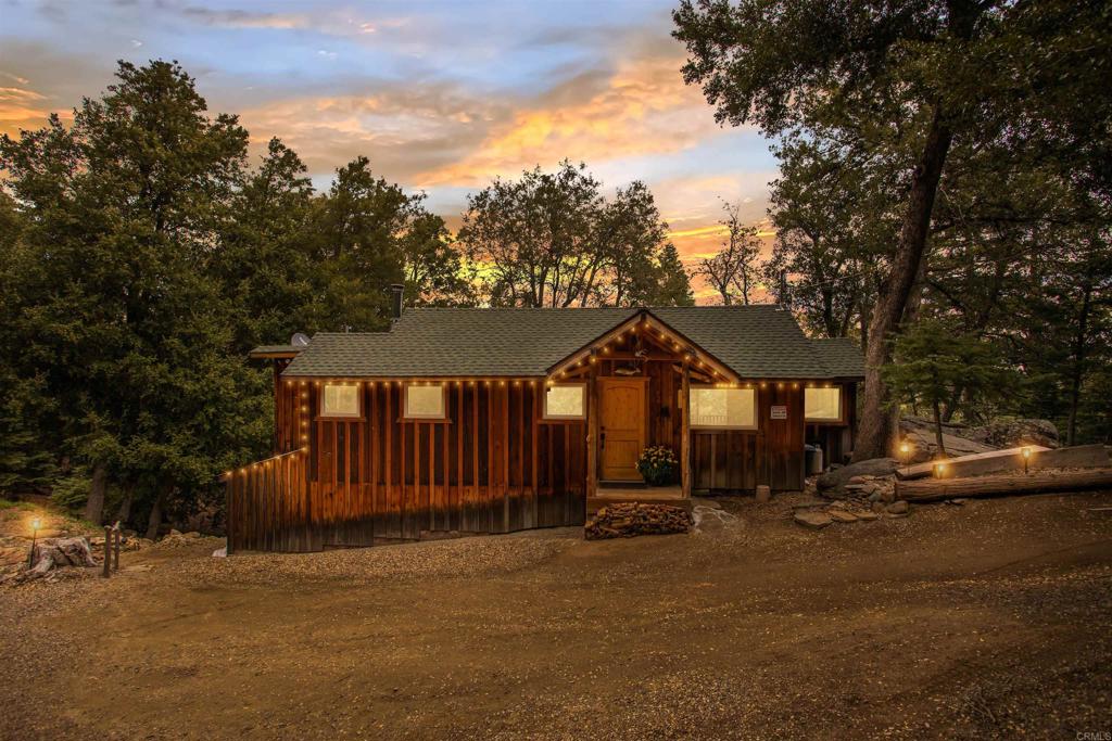21932 Crestline Road