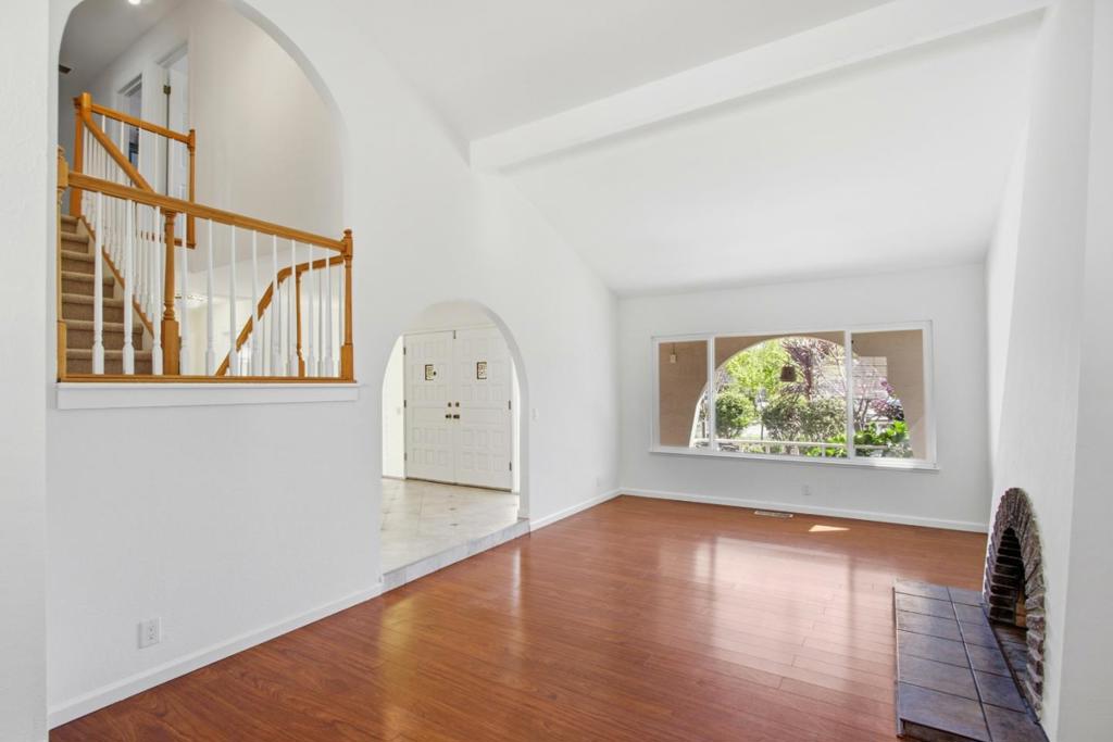1156 Lansdale Court
