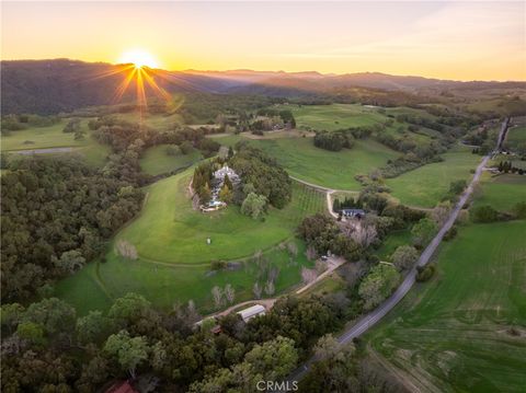 Tiny photo for 5405 Vineyard Drive, Paso Robles, CA 93446 (MLS # NS26060975)