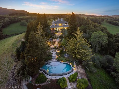 Tiny photo for 5405 Vineyard Drive, Paso Robles, CA 93446 (MLS # NS26060975)