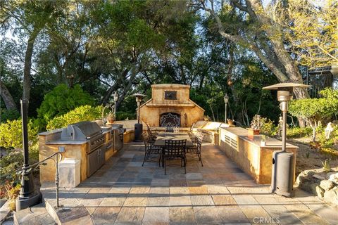 Tiny photo for 5405 Vineyard Drive, Paso Robles, CA 93446 (MLS # NS26060975)