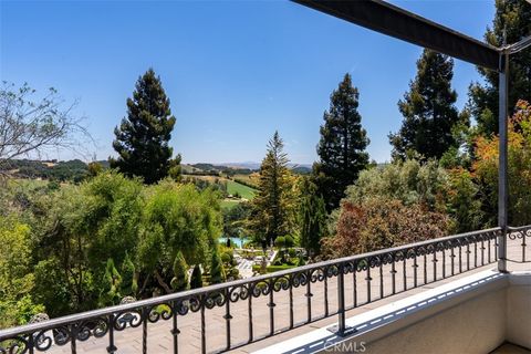 Tiny photo for 5405 Vineyard Drive, Paso Robles, CA 93446 (MLS # NS26060975)