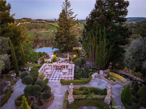 Tiny photo for 5405 Vineyard Drive, Paso Robles, CA 93446 (MLS # NS26060975)