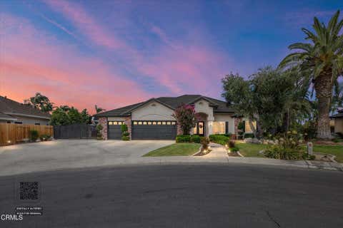Photo of 3010 Redwood Forest Drive, Bakersfield, CA 93314 (MLS # V1-37843)