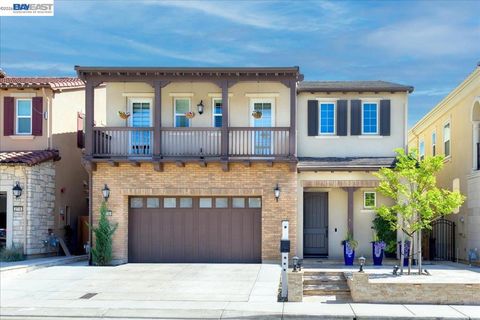 Photo of 2730 Mount Dana Dr Dr, Dublin, CA 94568 (MLS # 41133730)
