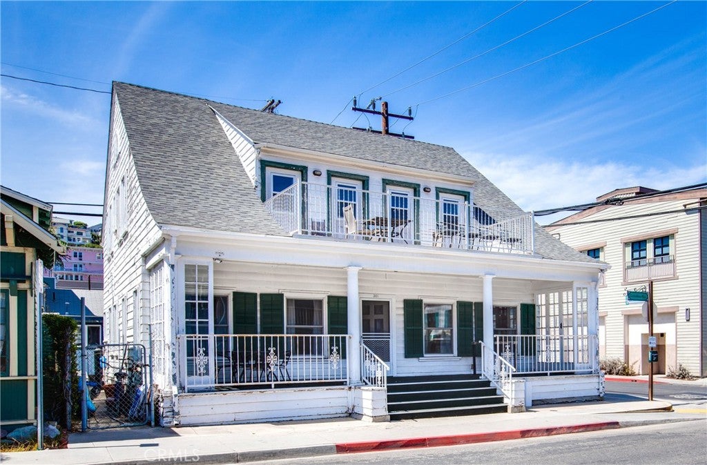 301 Catalina