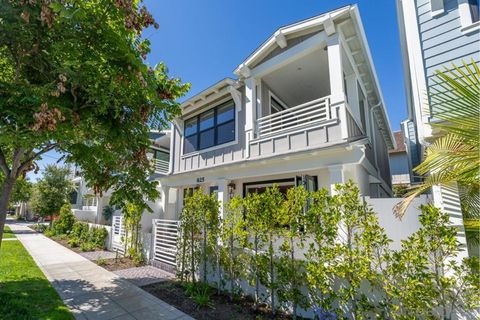 825 9th St. Coronado CA 92118