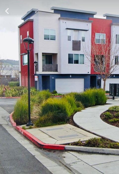 Photo of 401 Ellicott Loop, San Jose, CA 95123 (MLS # ML82043957)