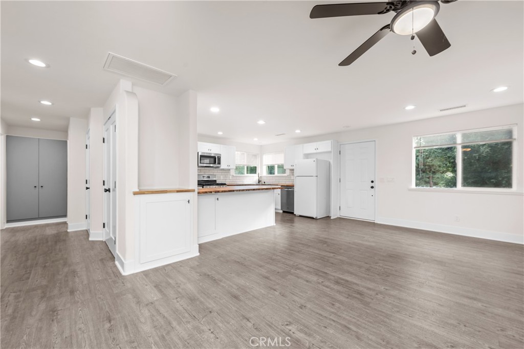 1218 Sunshine Trail