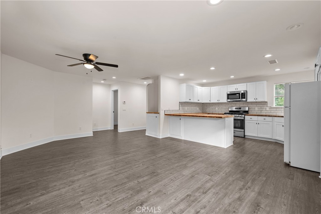 1218 Sunshine Trail