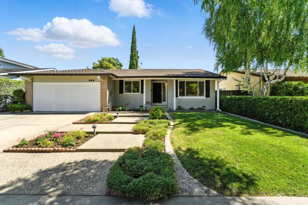 362 El Portal Way