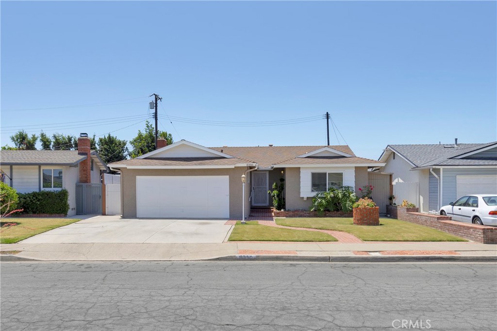 8350 E Blithedale