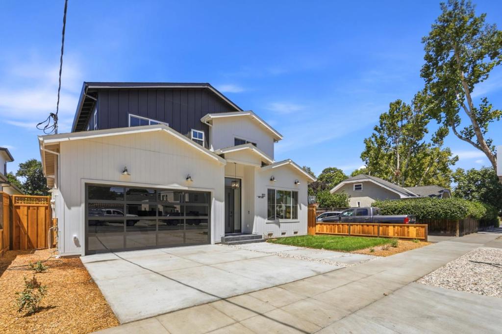 1111 Pine ave