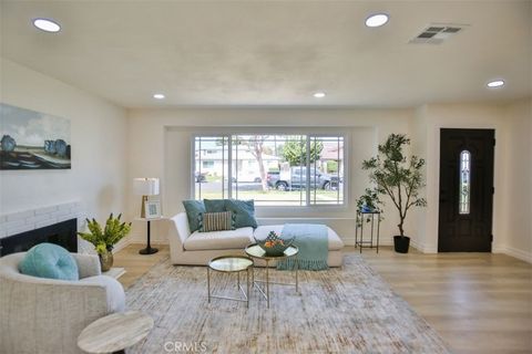 Photo of 5902 Belgrave Avenue, Garden Grove, CA 92845 (MLS # OC25224229)