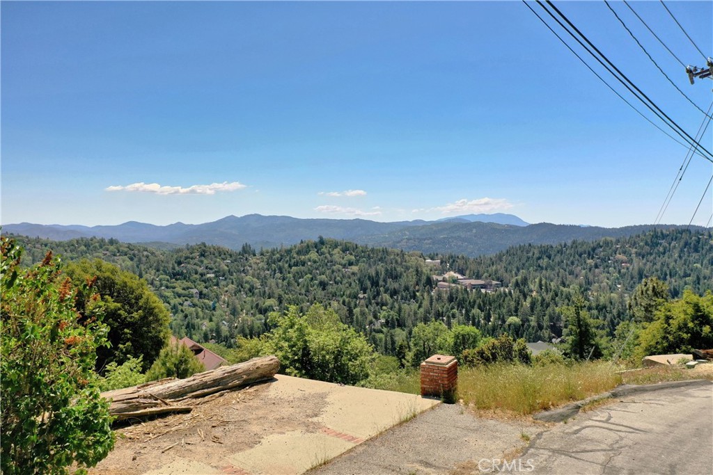 Arrowhead Woods (AWHW) - Land