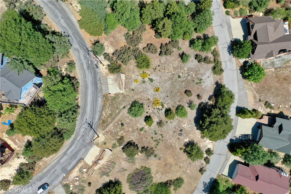Arrowhead Woods (AWHW) - Land
